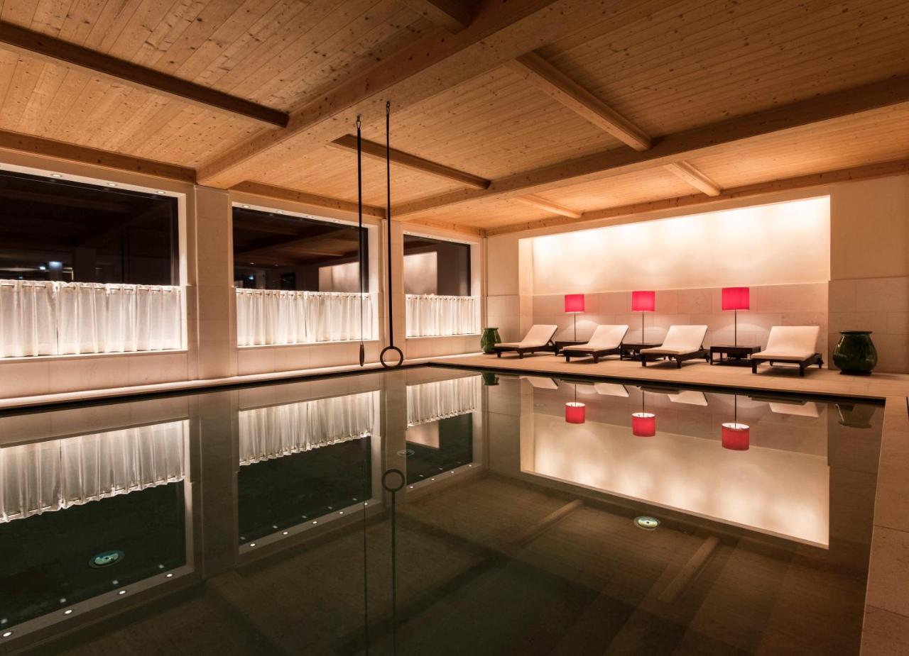 Hotel Almhof Schneider Lech am Arlberg Bagian luar foto